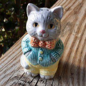 Vintage 1992 Avon Mr. Kitty Ceramic Salt/Pepper Shaker
